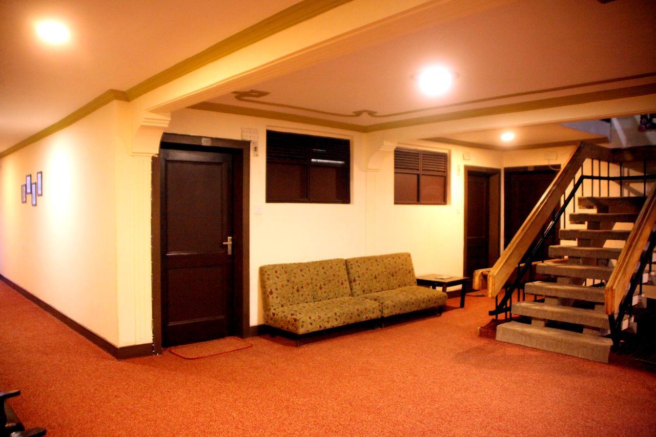 Hotel New Park At Dal Lake Srīnagar Kültér fotó